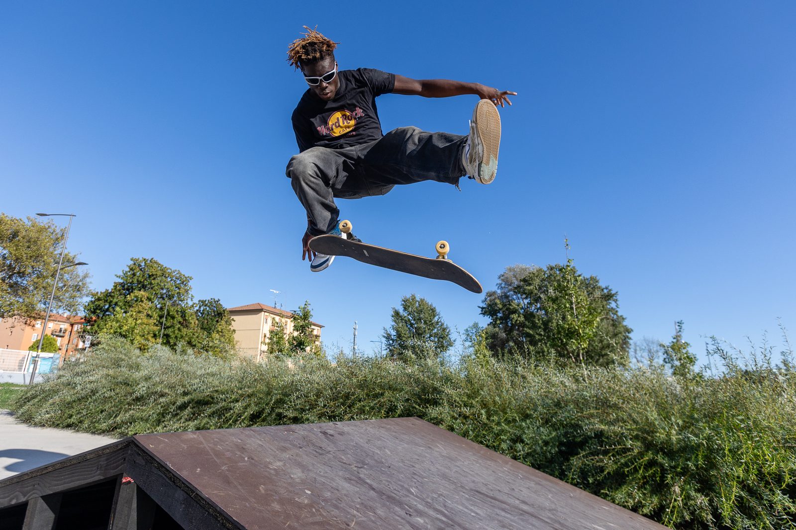 Kickflip sopra la rampa